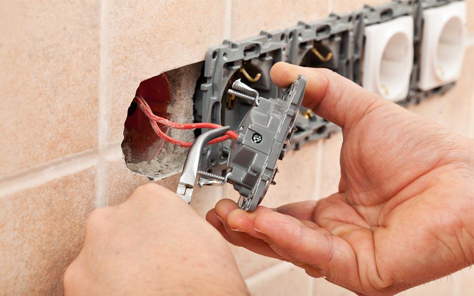 électricien dans le bâtiment Limours